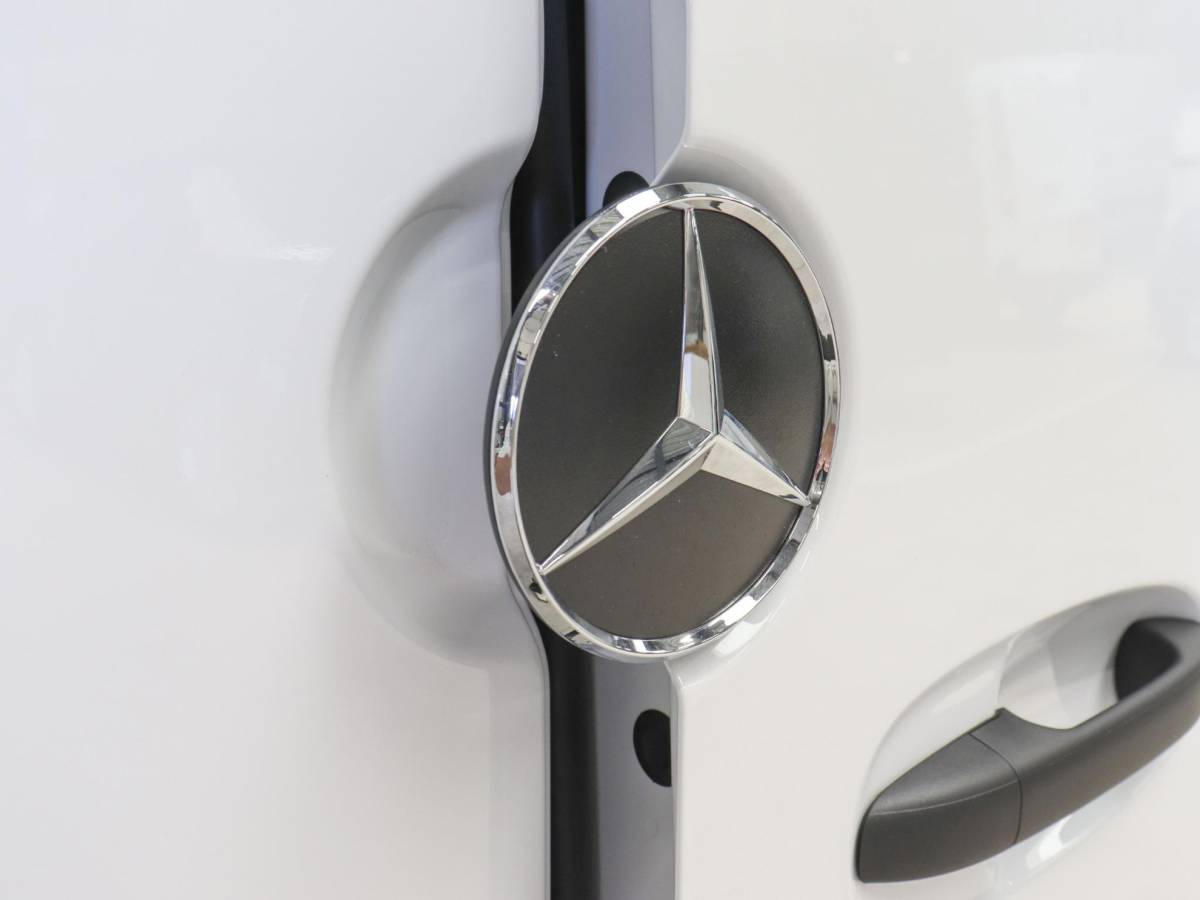 Mercedes-Benz Sprinter Mercedes-Benz Sprinter 315 CDI Automaat L2H2 PRO Airco MBUX Navigatie Adaptive Cruise Control Leder PDC VA + Camera Trekhaak 3500kg Comfortstoel