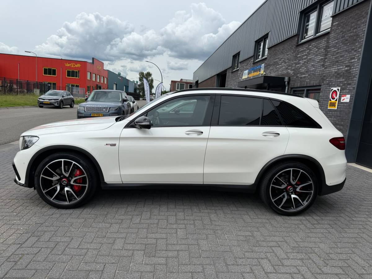 Mercedes-Benz GLC Mercedes-Benz GLC-klasse AMG 43 4MATIC | 3/6/12MND GARANTIE | KUIPSTOELEN | BURMESTER | MEMORY | PANO | ACC | STANDKACHEL | 360 CAMERA | BOMVOL | TREKHAAK |