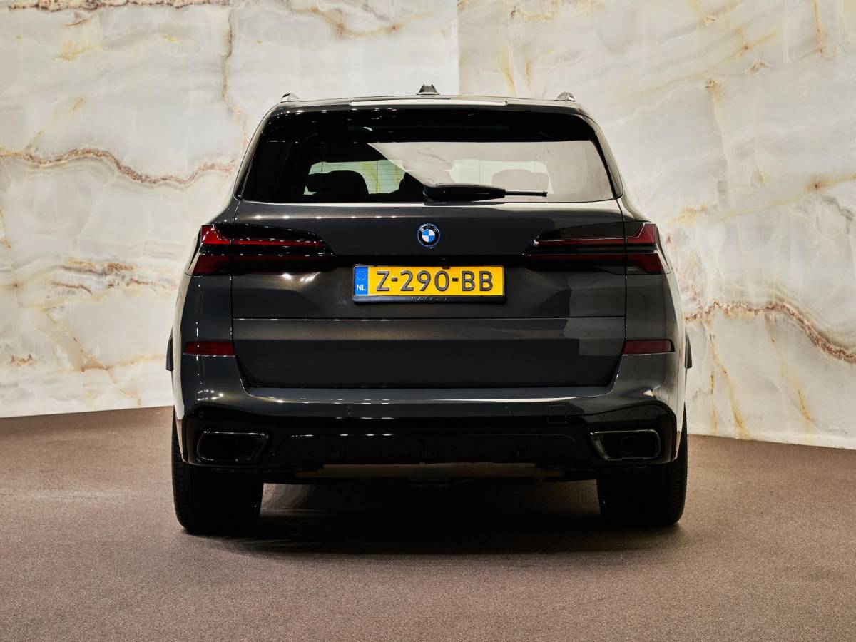 BMW X5 BMW X5 xDrive50e M Sport Pro , pano, H/K, tr.haak, luchtv., Merino, memory, 22″, HUD, privacy