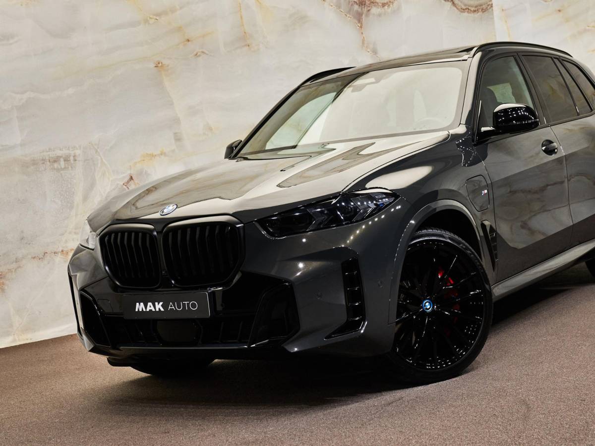 BMW X5 BMW X5 xDrive50e M Sport Pro , pano, H/K, tr.haak, luchtv., Merino, memory, 22″, HUD, privacy