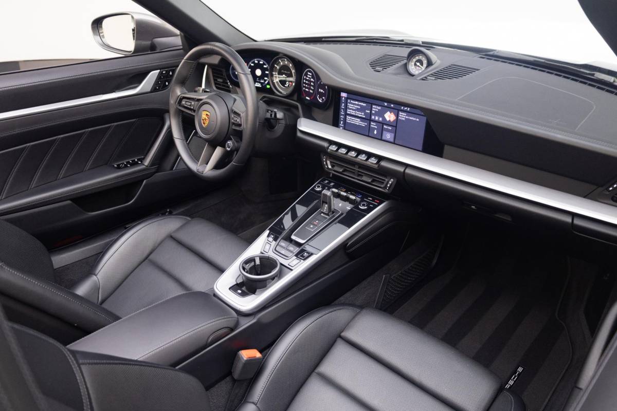 Porsche 911 Porsche 911 Cabrio 3.8 Turbo S | Burmester | PCCB | 360 camera | Lift | Matrix |