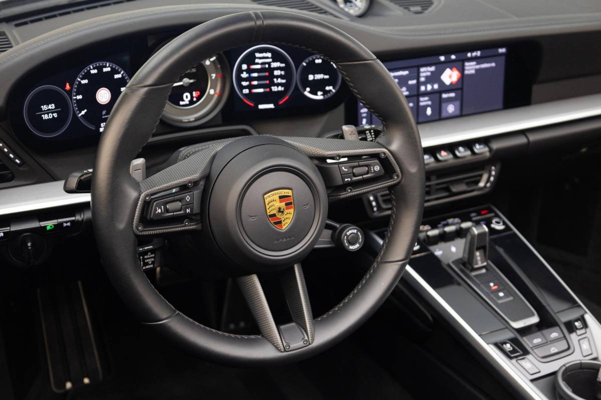Porsche 911 Porsche 911 Cabrio 3.8 Turbo S | Burmester | PCCB | 360 camera | Lift | Matrix |