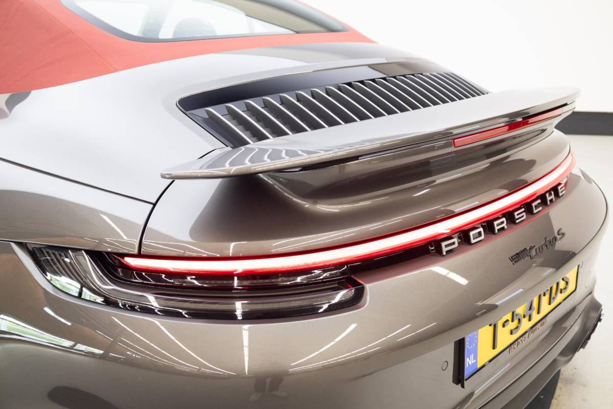 Porsche 911 Porsche 911 Cabrio 3.8 Turbo S | Burmester | PCCB | 360 camera | Lift | Matrix |