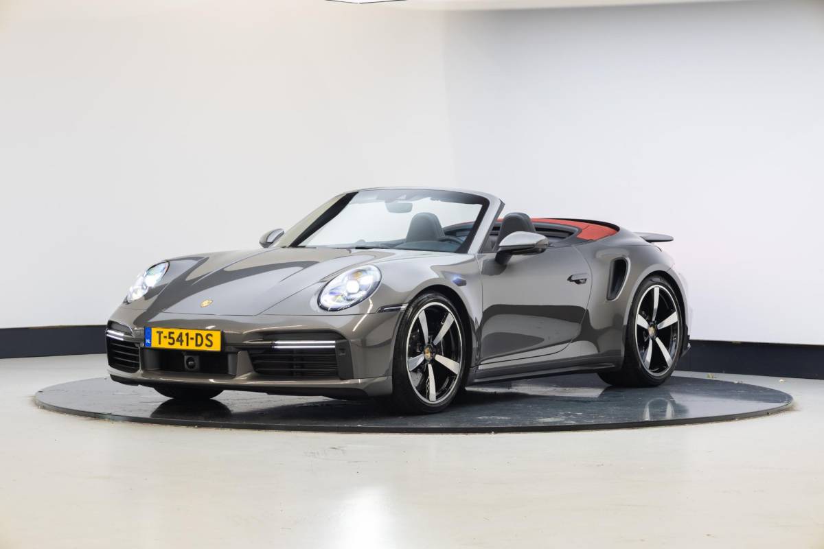 Porsche 911 Porsche 911 Cabrio 3.8 Turbo S | Burmester | PCCB | 360 camera | Lift | Matrix |