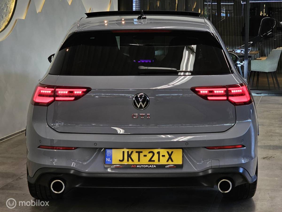 Volkswagen Golf Volkswagen Golf 2.0 TSI GTI Panorama/Leder/HUD/Harman Kardon/Stoelventilatie