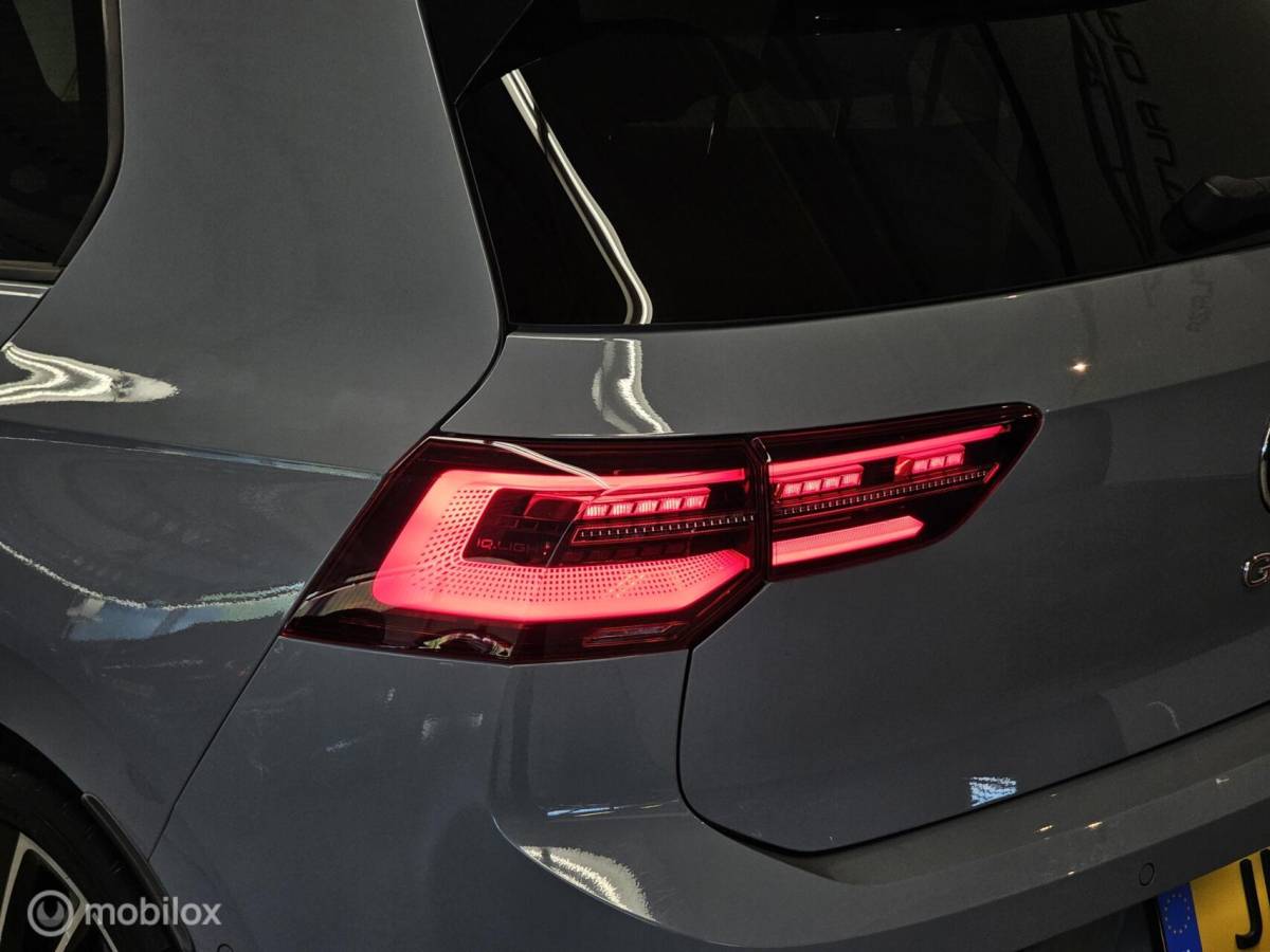 Volkswagen Golf Volkswagen Golf 2.0 TSI GTI Panorama/Leder/HUD/Harman Kardon/Stoelventilatie