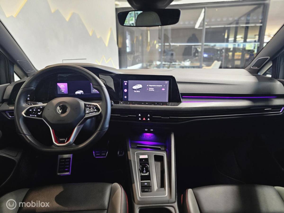 Volkswagen Golf Volkswagen Golf 2.0 TSI GTI Panorama/Leder/HUD/Harman Kardon/Stoelventilatie
