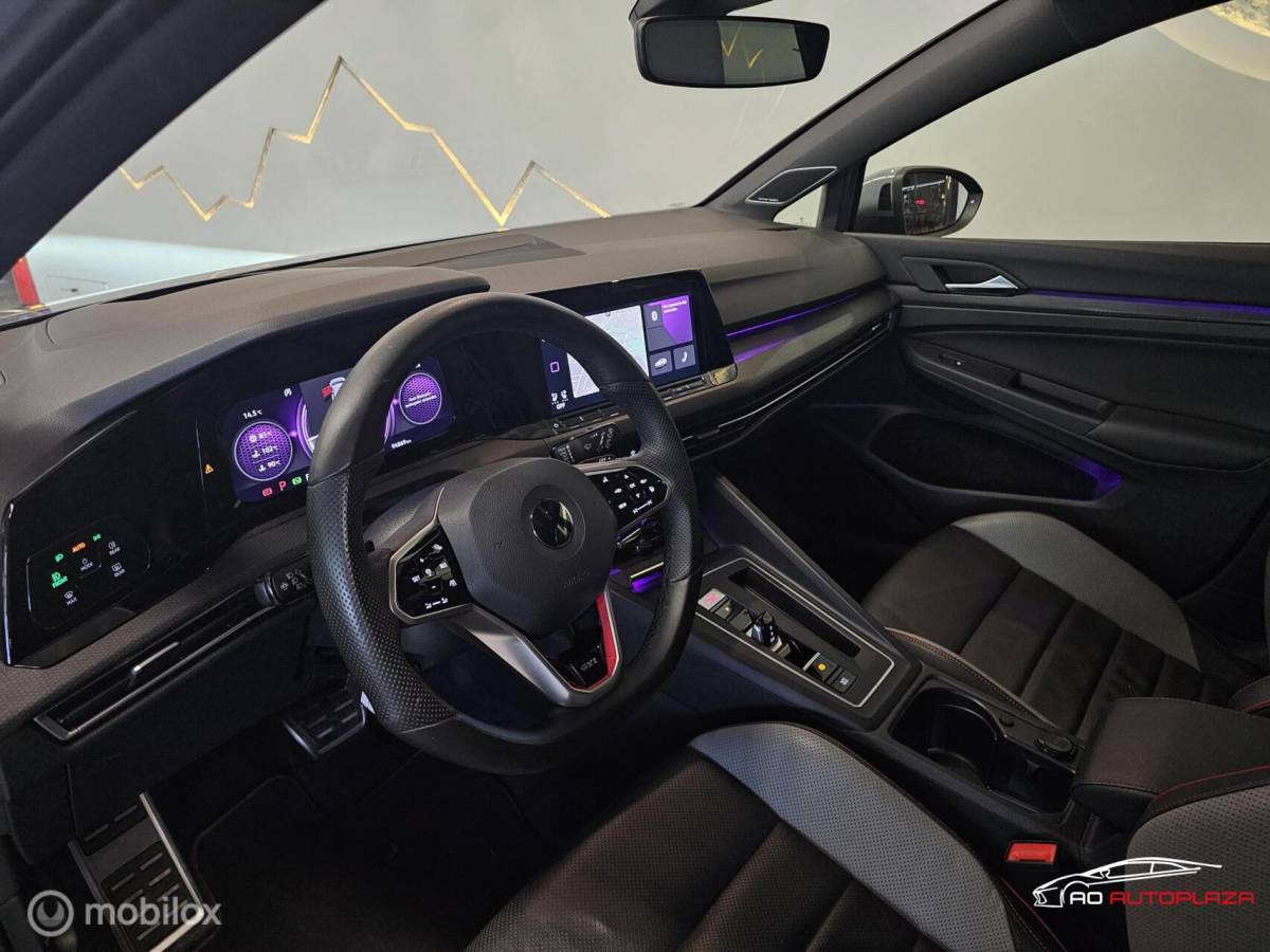 Volkswagen Golf Volkswagen Golf 2.0 TSI GTI Panorama/Leder/HUD/Harman Kardon/Stoelventilatie