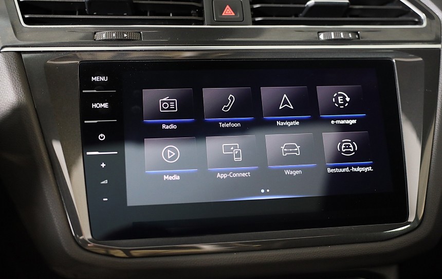 Volkswagen Tiguan Volkswagen TIGUAN 1.4 TSI eHybrid R-Line Business+ / Leder / Memory / Elek Stoelen / Acc / Dode Hoek / 360 Camera / Head Up / Pano