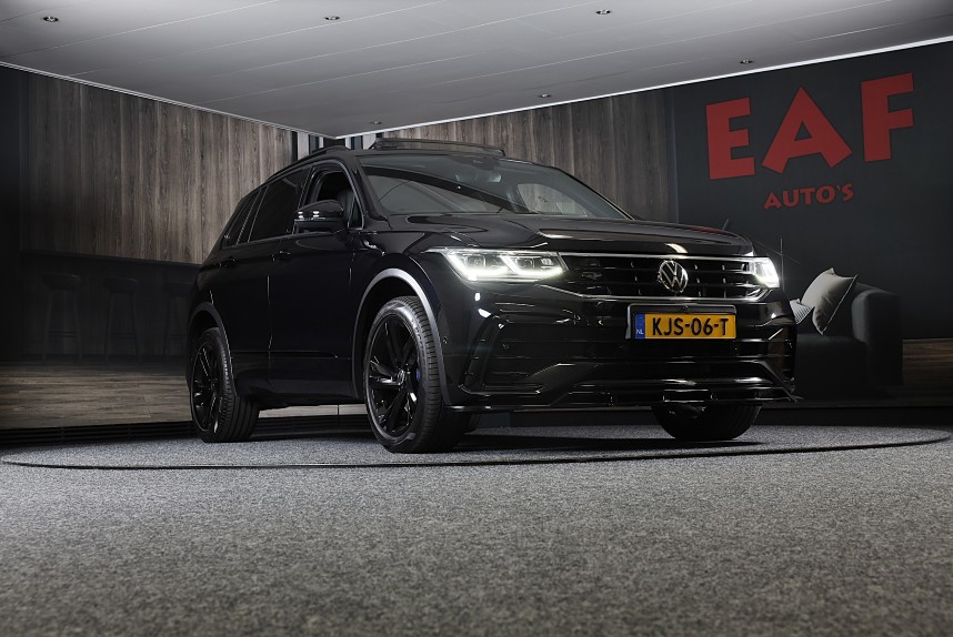 Volkswagen Tiguan Volkswagen TIGUAN 1.4 TSI eHybrid R-Line Business+ / Leder / Memory / Elek Stoelen / Acc / Dode Hoek / 360 Camera / Head Up / Pano