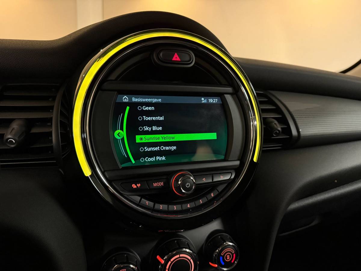 MINI 3-Deurs Mini 3-Deurs 1.5 Cooper *Dealer OH* Wireless Carplay|Racing stripes|Navi|Cruise|Neon-ring|NAP