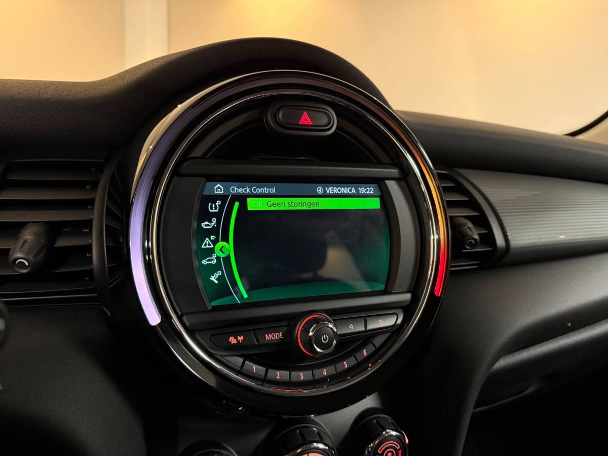 MINI 3-Deurs Mini 3-Deurs 1.5 Cooper *Dealer OH* Wireless Carplay|Racing stripes|Navi|Cruise|Neon-ring|NAP