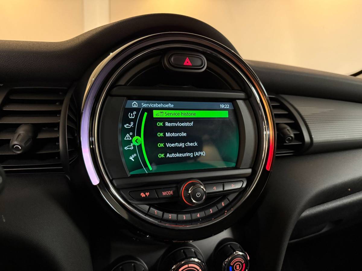 MINI 3-Deurs Mini 3-Deurs 1.5 Cooper *Dealer OH* Wireless Carplay|Racing stripes|Navi|Cruise|Neon-ring|NAP