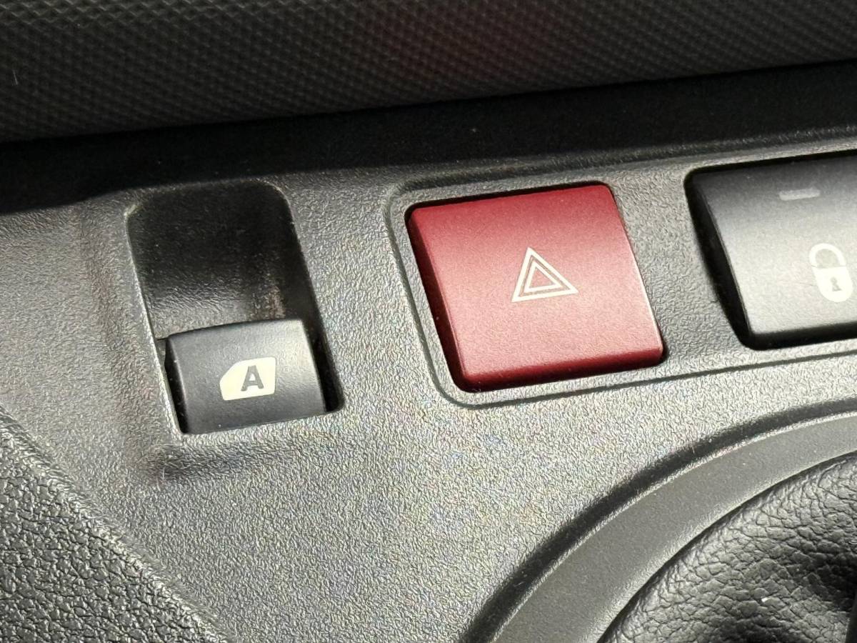 Peugeot Partner Peugeot Partner 120 1.6 BlueHDi 75 L1 XR MARGE Airco Navigatie Cruise Control Trekhaak Parkeersensoren