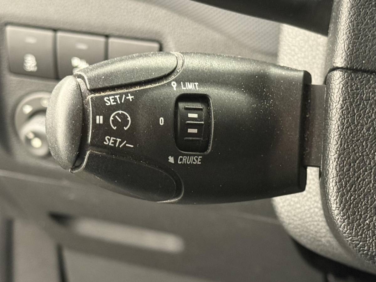 Peugeot Partner Peugeot Partner 120 1.6 BlueHDi 75 L1 XR MARGE Airco Navigatie Cruise Control Trekhaak Parkeersensoren
