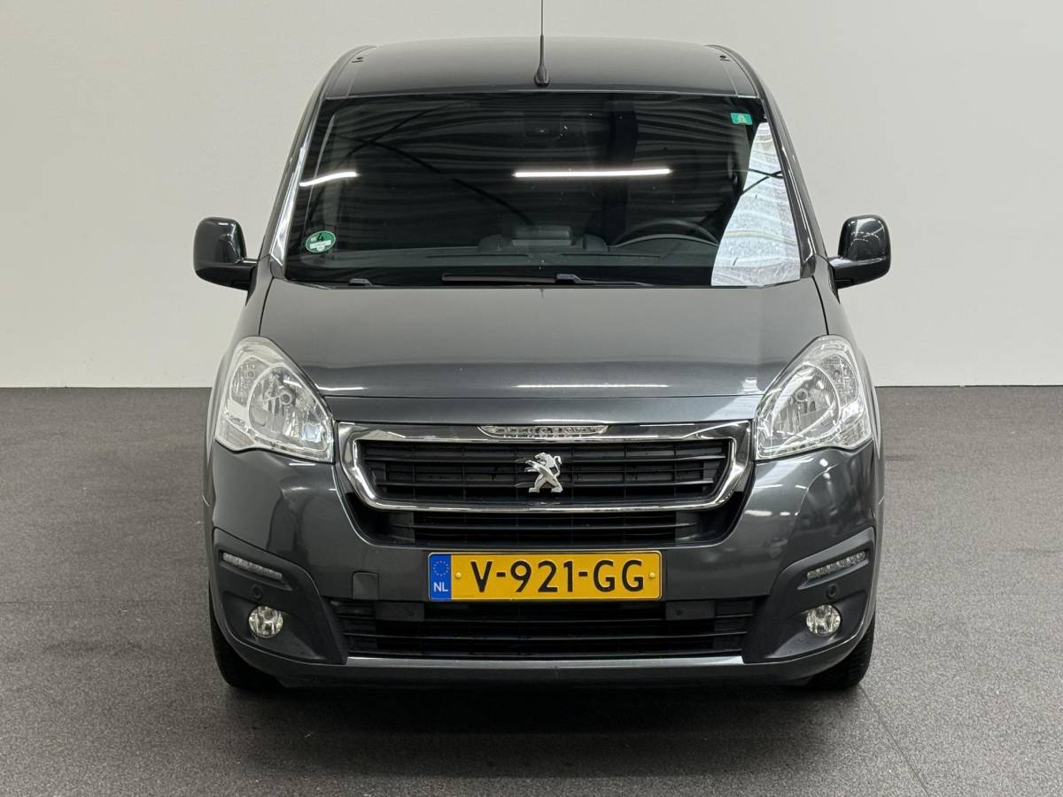 Peugeot Partner Peugeot Partner 120 1.6 BlueHDi 75 L1 XR MARGE Airco Navigatie Cruise Control Trekhaak Parkeersensoren