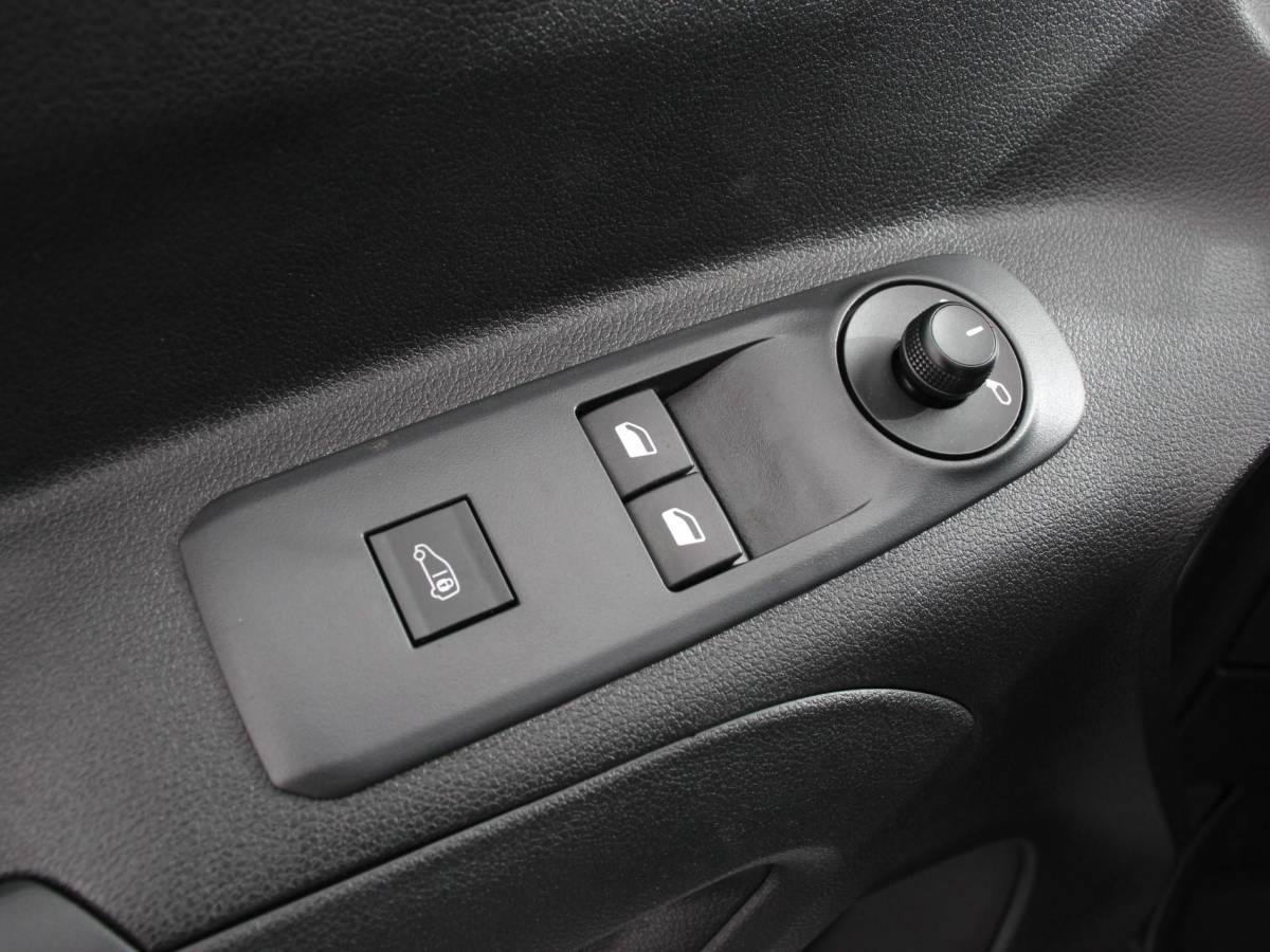 Peugeot Partner Peugeot Partner 1.5 BlueHDi 100PK L1 Airco Camera Cruise Control Apple Carplay/Android Auto