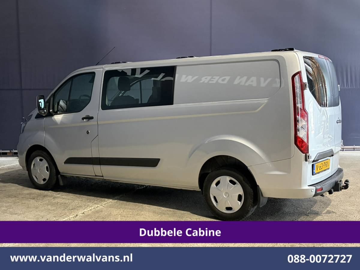 Ford Transit Custom Ford Transit Custom 2.0 TDCI 131pk L2H1 Dubbele Cabine Euro6 Airco | 5-Zits | Camera | Apple Carplay | LED | 2800kg Trekhaak Android Auto, Cruisecontrol, Parkeersensoren, Stoelverwarming, Verwarmde voorruit, Dakdragers