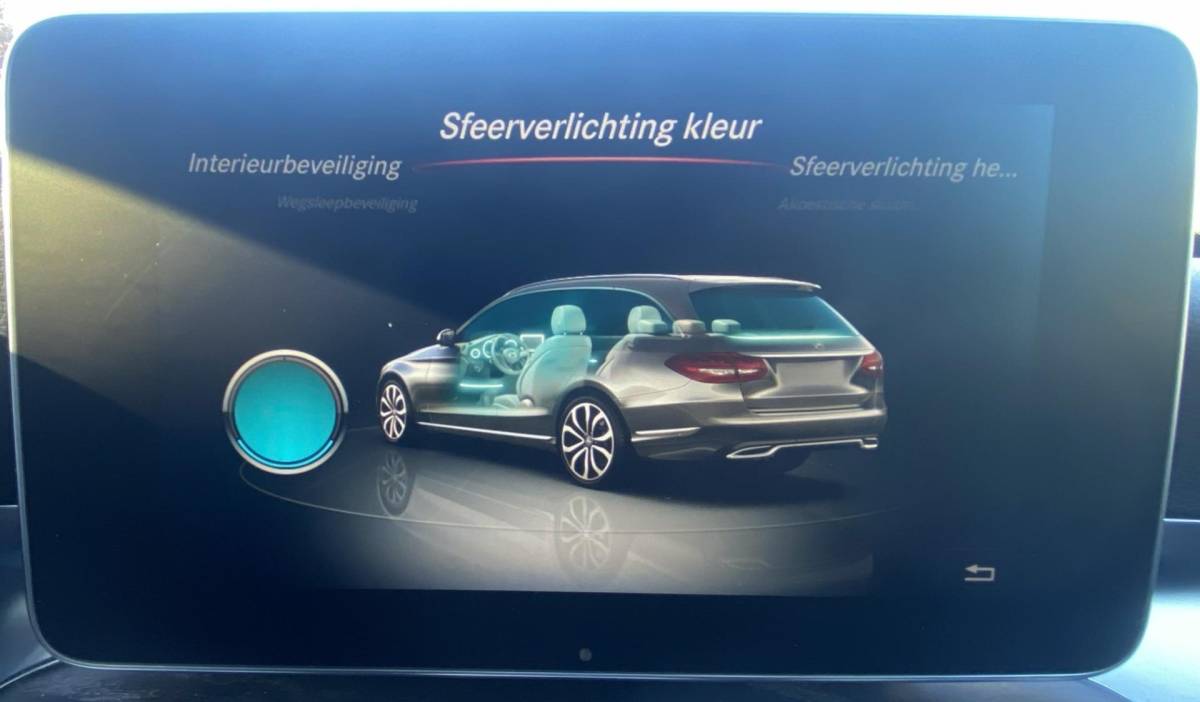 Mercedes-Benz C-Klasse Mercedes-Benz C-klasse Estate 350 e HUD/ Vol leder/ Burmester/ Camera/ Keyless/ NAP/ Dealer onderh.
