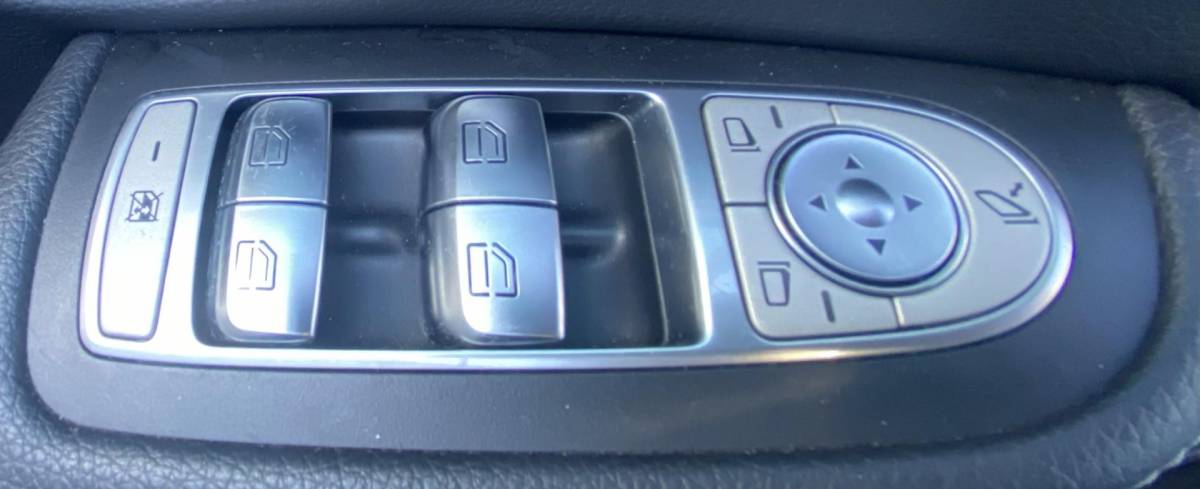 Mercedes-Benz C-Klasse Mercedes-Benz C-klasse Estate 350 e HUD/ Vol leder/ Burmester/ Camera/ Keyless/ NAP/ Dealer onderh.