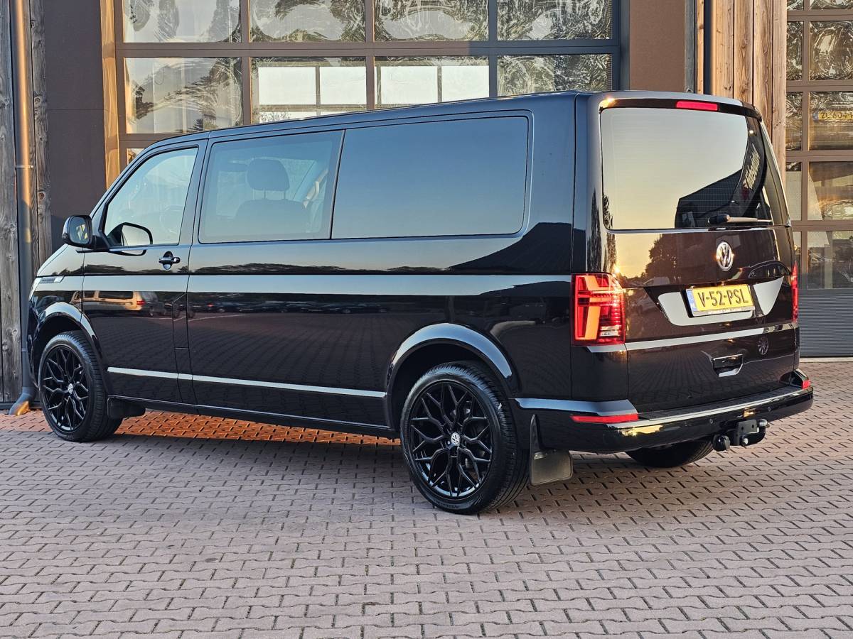 Volkswagen Transporter Volkswagen Transporter 2.0 TDI 150PK 4MOTION DSG L2H1 Dubbele cabine | LED | Cruise | Camera | PDC | Marge | Standkachel | App-connect | 4X4 |