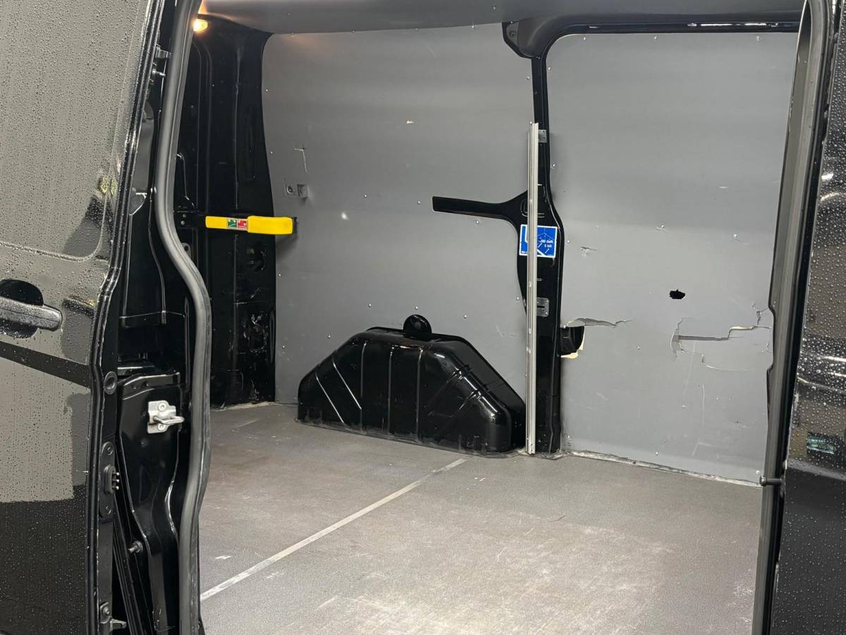 Ford Transit Custom Ford Transit Custom 280 2.0 TDCI L1H1 Trend Automaat