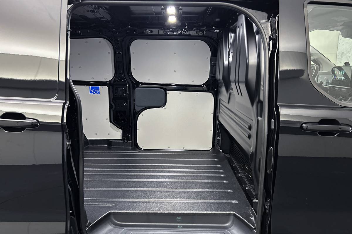 Ford  Ford E-Custom 340 L2 Limited | 2x schuifdeur | Stoelverwarming | Adaptieve cruise control
