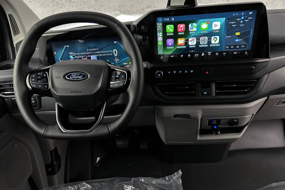 Ford  Ford E-Custom 340 L2 Limited | 2x schuifdeur | 3-zitplaatsen | Stoelverwarming