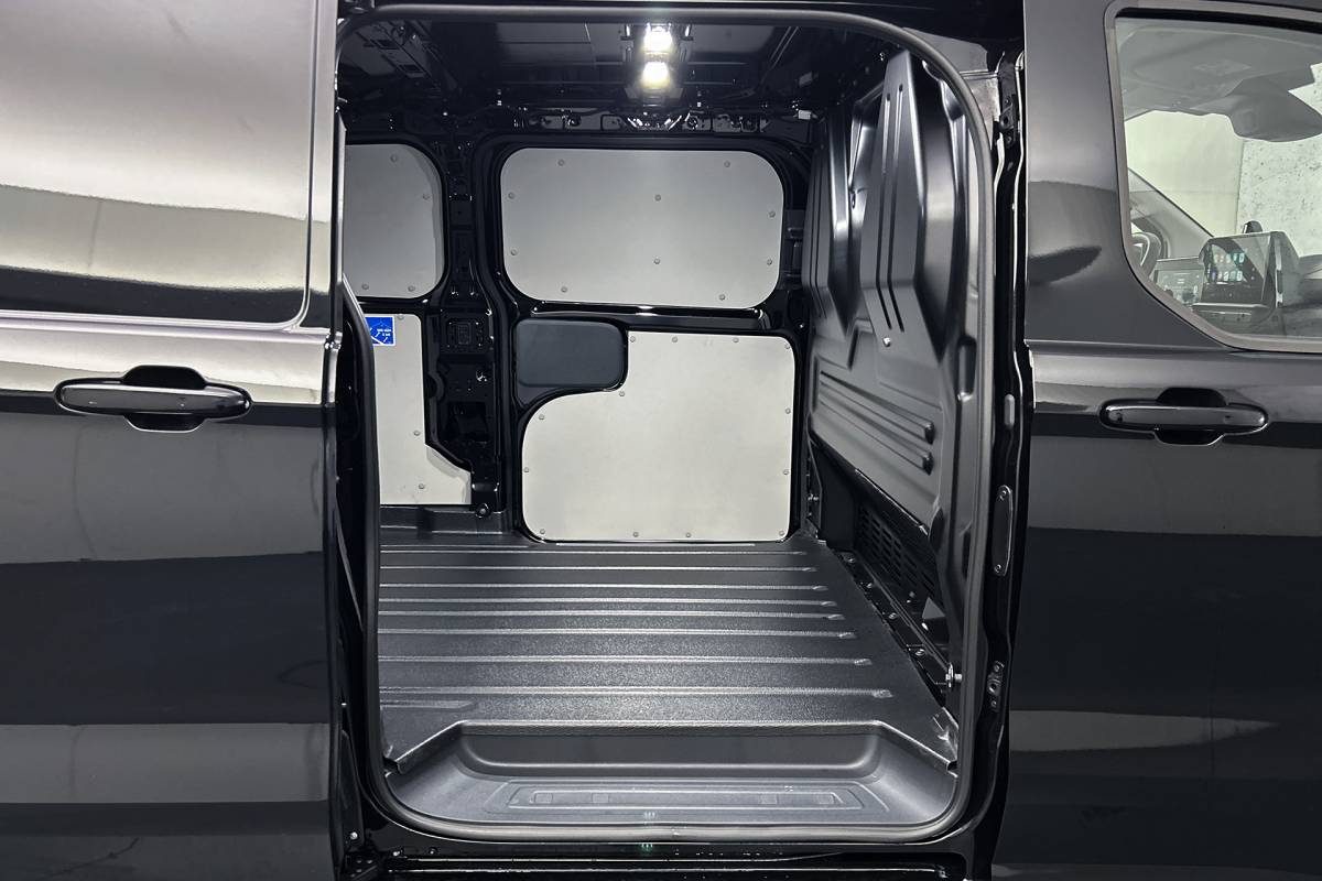 Ford  Ford E-Custom 340 L2 Limited | 2x schuifdeur | 3-zitplaatsen | Stoelverwarming