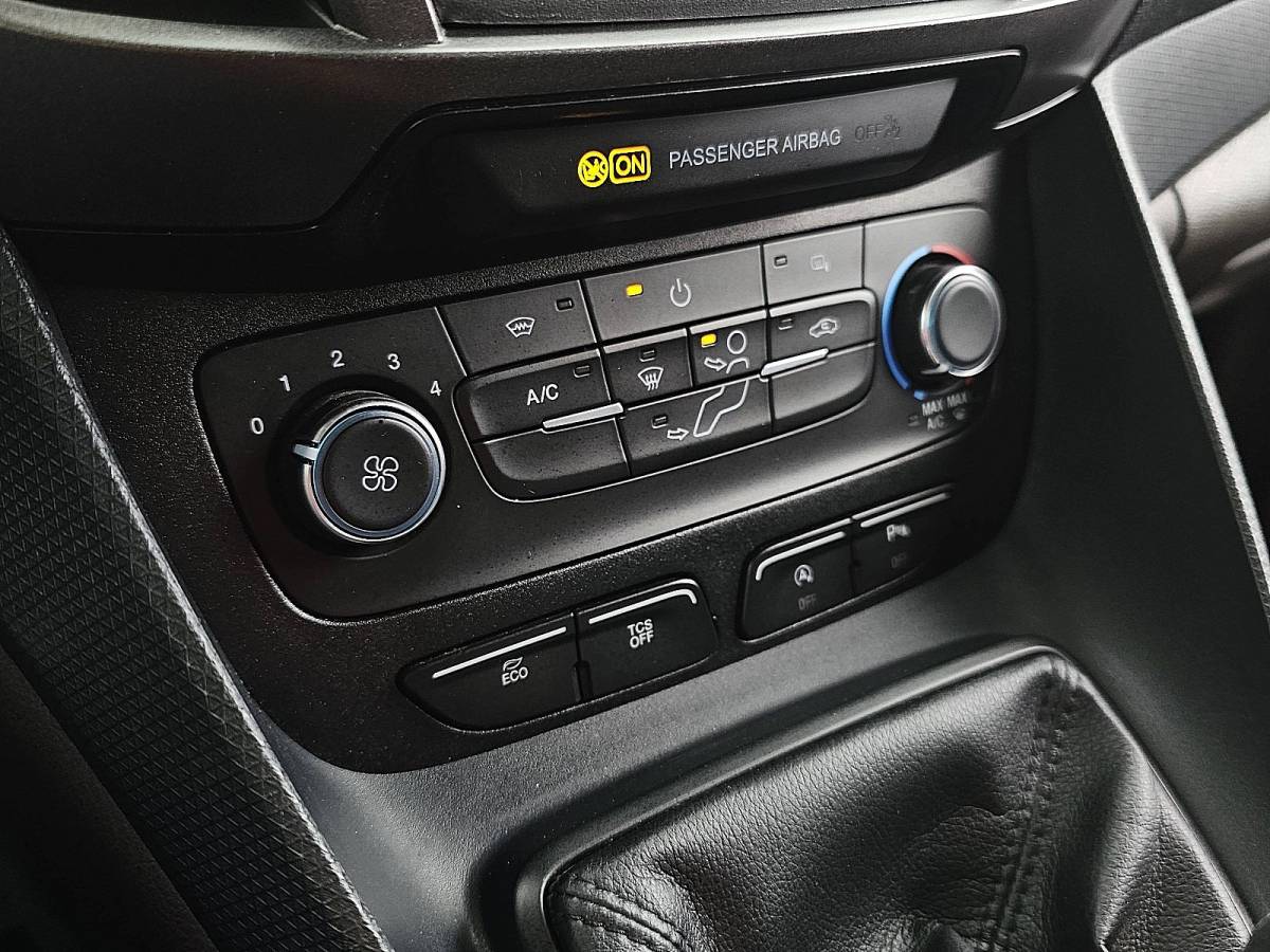 Ford Transit Connect FORD TRANSIT CONNECT 1.5 l1 airco pdc euro6 !