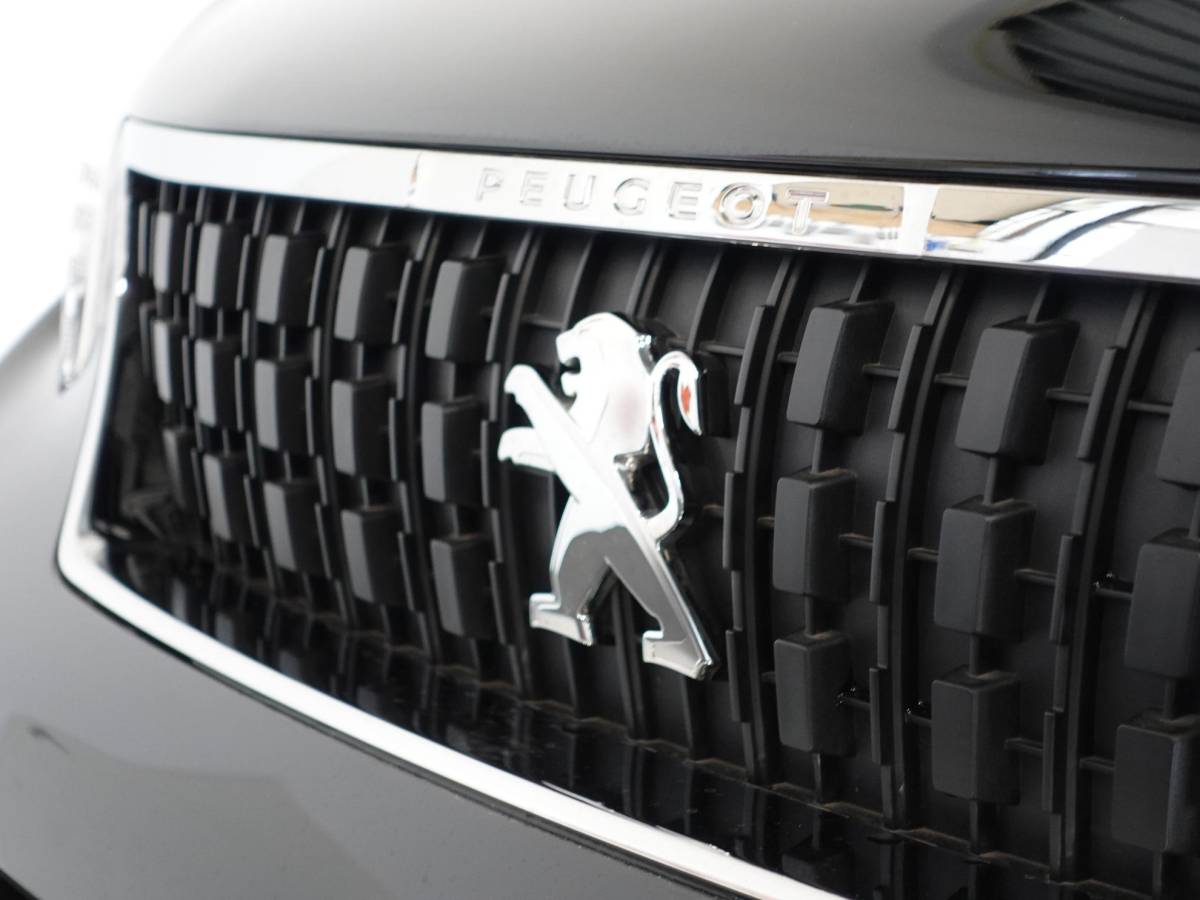 Peugeot Expert Peugeot Expert 145PK L3 Automaat Navigatie Apple Carplay Cruise control Trekhaak Parkeersensoren Euro6