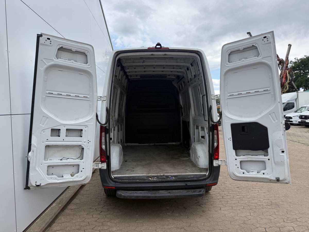 Mercedes-Benz Sprinter Mercedes-Benz Sprinter 315 1.9 CDI Automaat LED Climate control Camera Carplay Cruise control