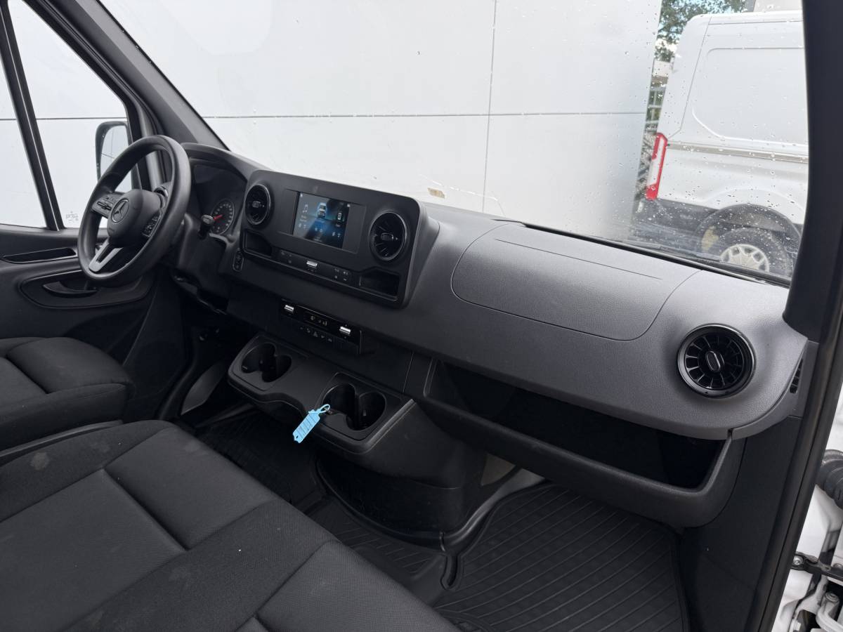 Mercedes-Benz Sprinter Mercedes-Benz Sprinter 315 1.9 CDI Automaat LED Climate control Camera Carplay Cruise control
