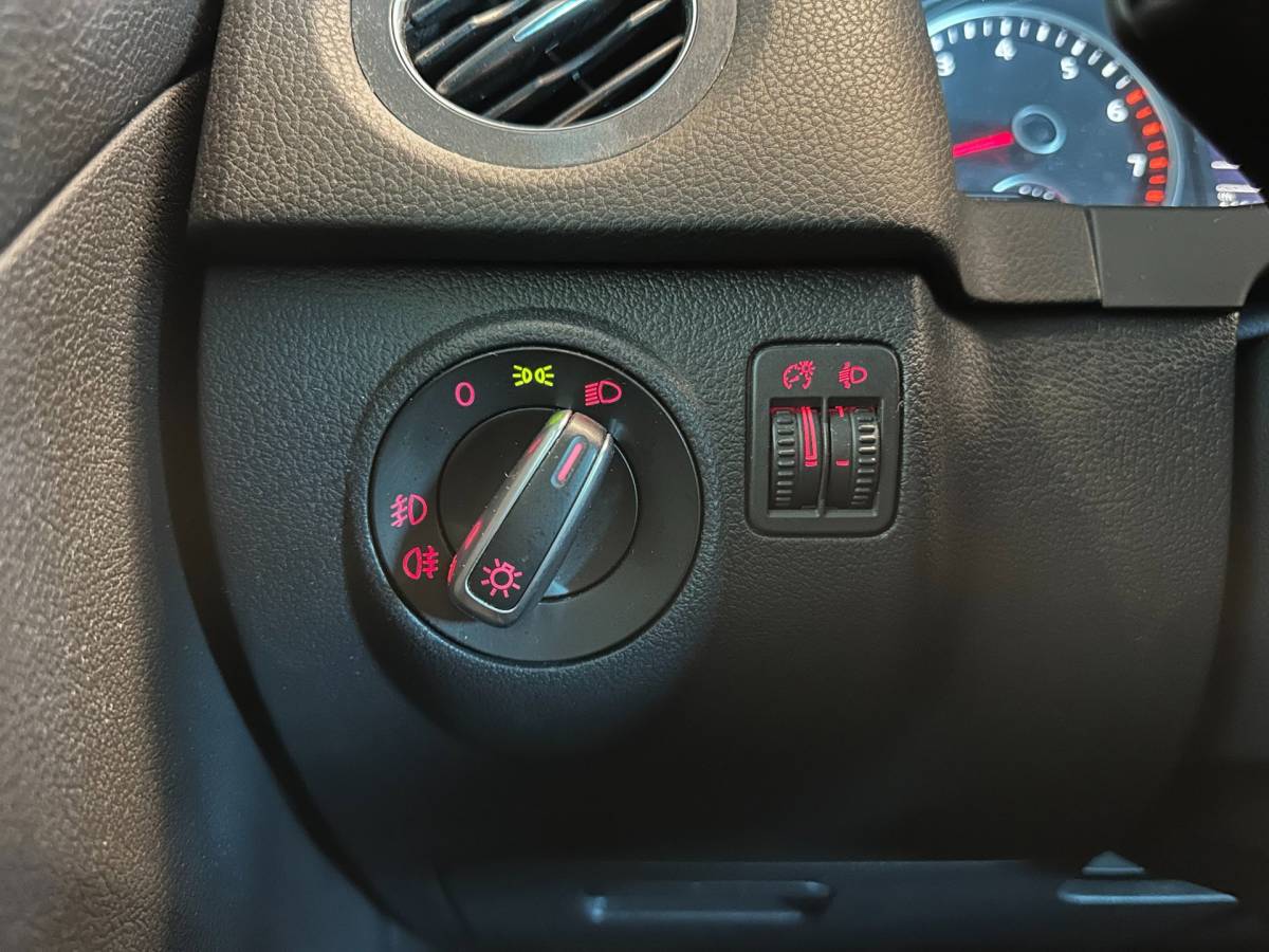 Volkswagen Tiguan Volkswagen Tiguan 1.4 TSI SPORT&STYLE-uitv|CLIMA AIRCO|CRUISE CONTROL|LM-VELG|STOELVERWARMING|TREKHAAK|APK+OH-BEURT BIJ AFLEVERING