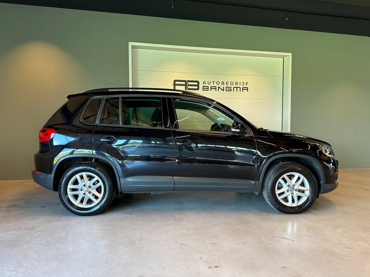 Volkswagen Tiguan Volkswagen Tiguan 1.4 TSI SPORT&STYLE-uitv|CLIMA AIRCO|CRUISE CONTROL|LM-VELG|STOELVERWARMING|TREKHAAK|APK+OH-BEURT BIJ AFLEVERING