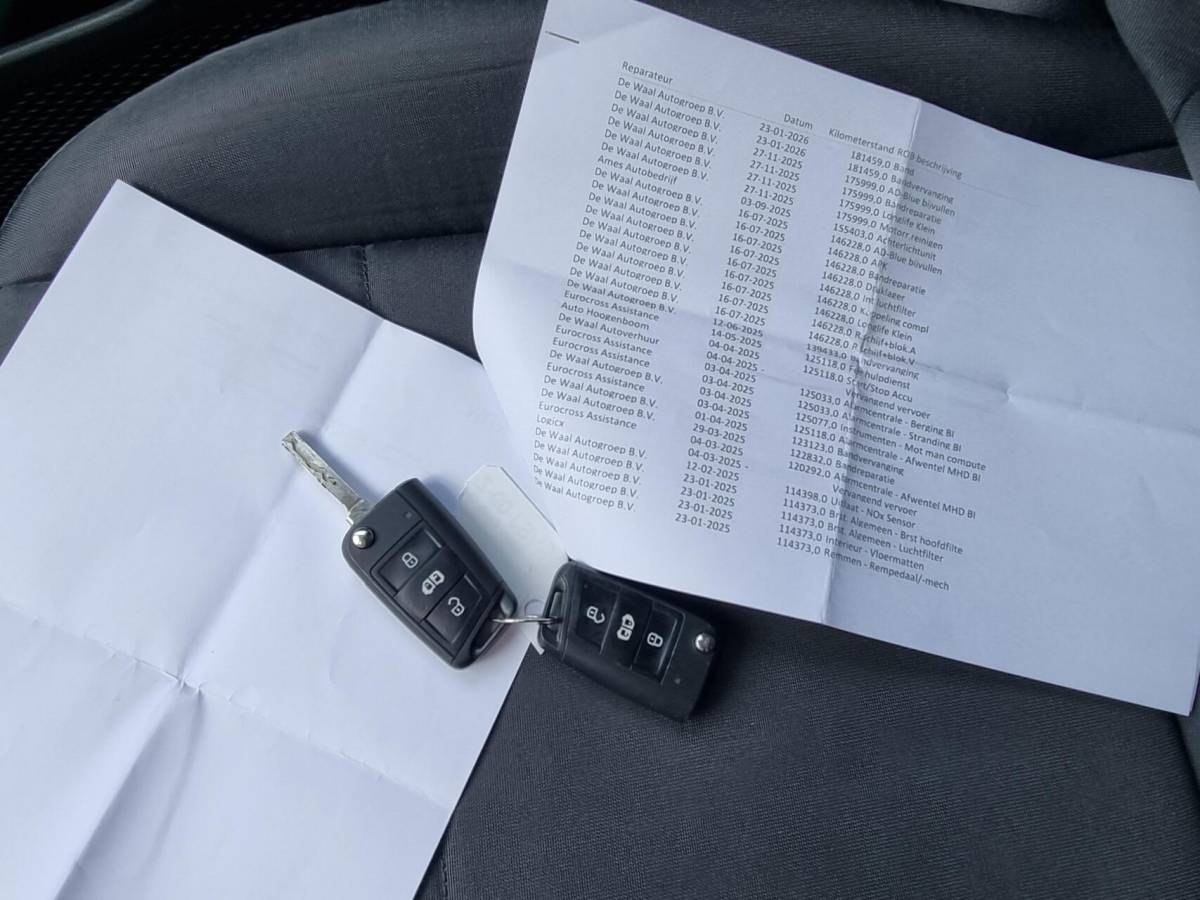 Volkswagen Caddy Volkswagen Caddy  2.0 TDI  Airco Carplay Cruise nw type