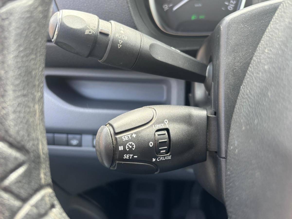 Peugeot Expert Peugeot Expert 231S 2.0 BlueHDI 120 Premium Pack |3 pers.|Carplay|Trekhaak|Cruise|PDC|