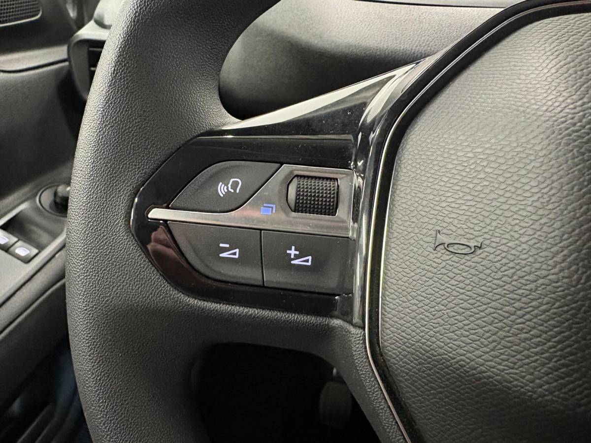 Peugeot Partner Peugeot Partner 1.5 BlueHDI Premium L2 Navigatie Apple Carplay/ Android Auto Parkeersensoren achter Cruise Control Airco