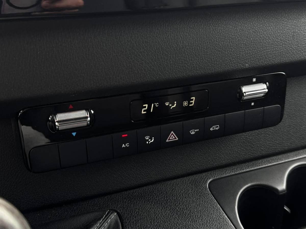 Mercedes-Benz Sprinter Mercedes Sprinter bestel 317 1.9CDI L2H2 RWD|LED|Leer|Camera