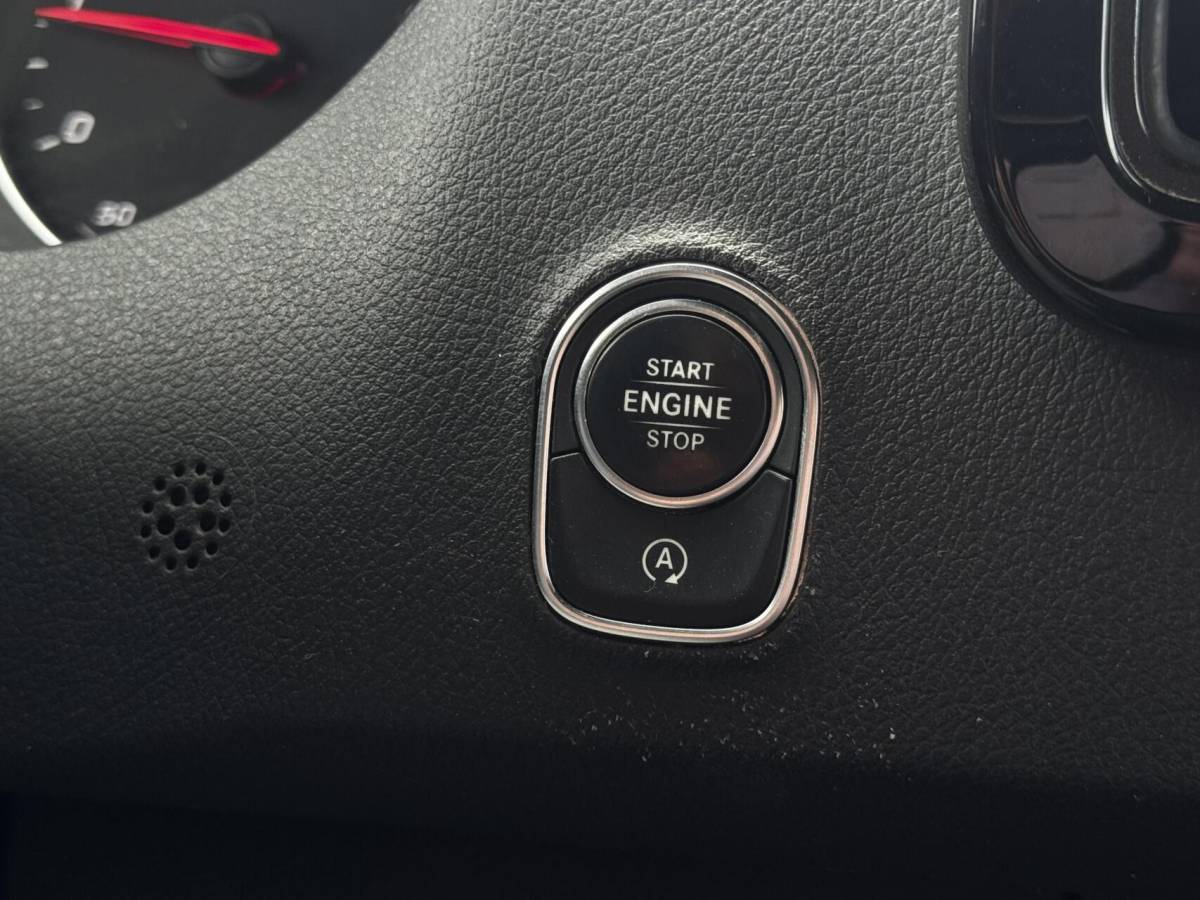Mercedes-Benz Sprinter Mercedes Sprinter bestel 317 1.9CDI L2H2 RWD|LED|Leer|Camera