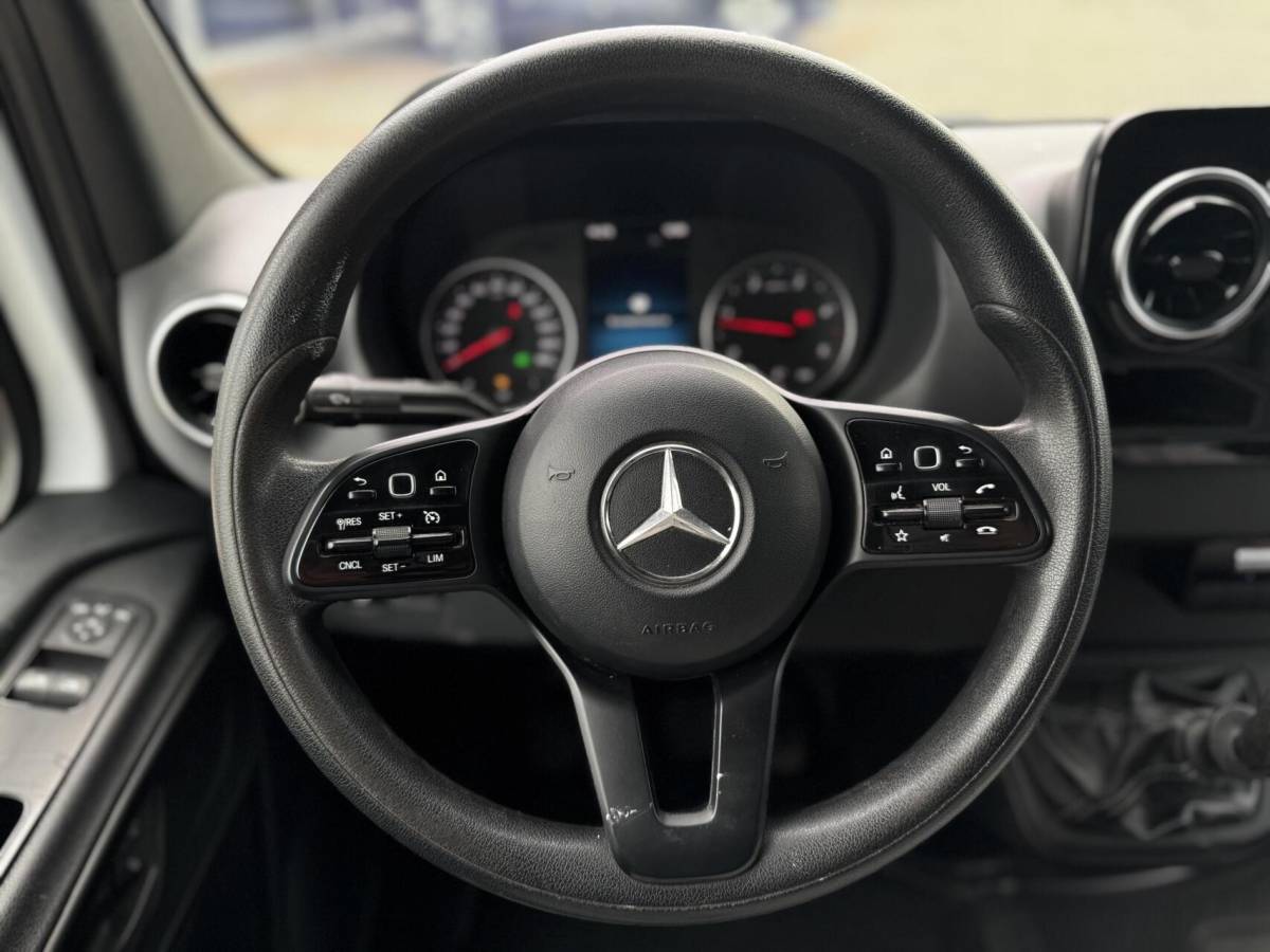 Mercedes-Benz Sprinter Mercedes Sprinter bestel 317 1.9CDI L2H2 RWD|LED|Leer|Camera