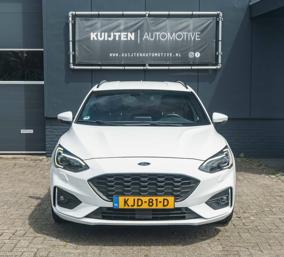 Ford Focus Ford Focus Wagon 1.0 EcoBoost ST Line / LED / Winter Pack!