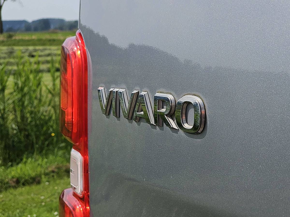Opel Vivaro OPEL VIVARO 2.0 l3 xl 2xzijdeur eur6