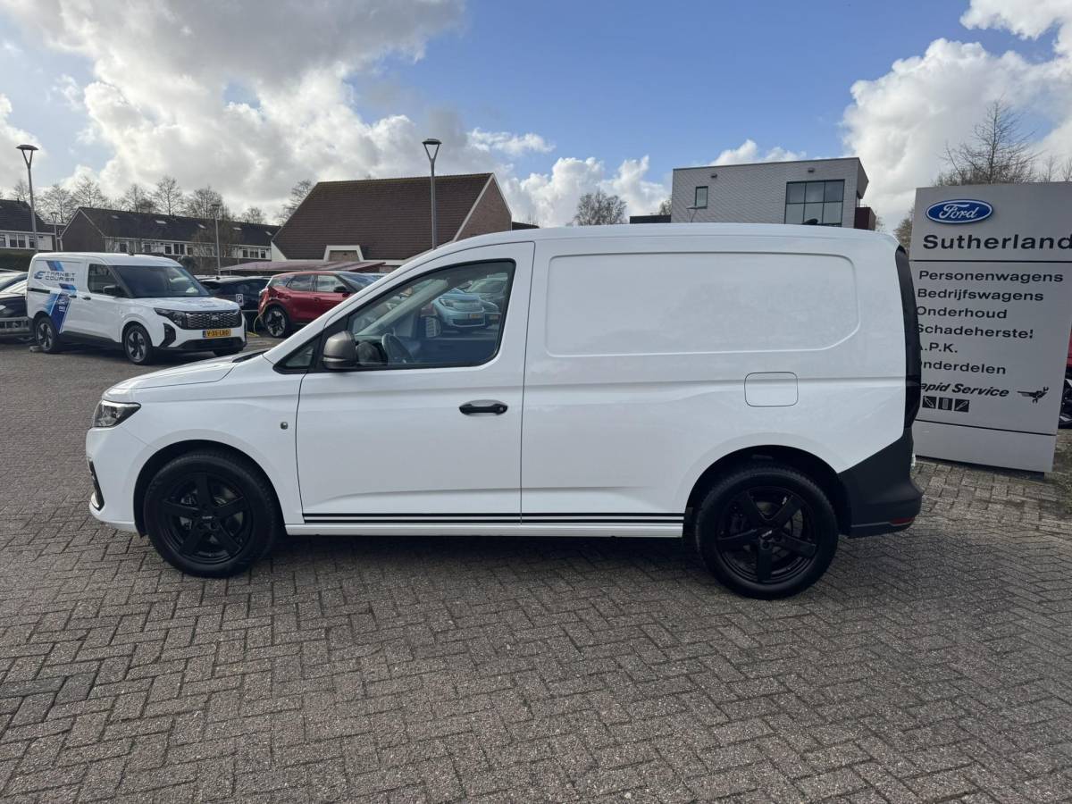Ford Transit Connect Ford Transit Connect 2.0 EcoBlue L1 Trend | SCI | 122pk | Automaat | Nieuw model | Trekhaak | Zwarte velgen | Race striping