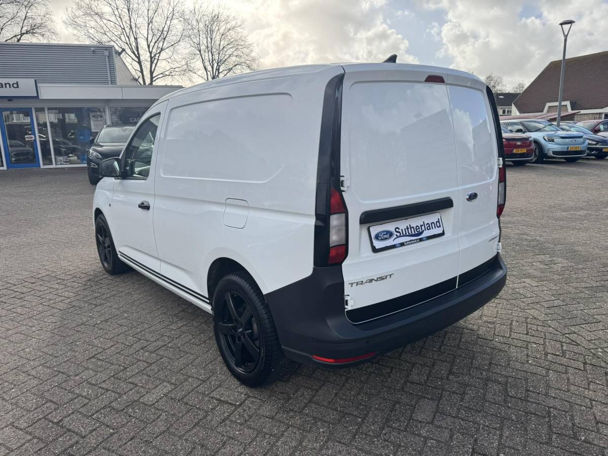Ford Transit Connect Ford Transit Connect 2.0 EcoBlue L1 Trend | SCI | 122pk | Automaat | Nieuw model | Trekhaak | Zwarte velgen | Race striping