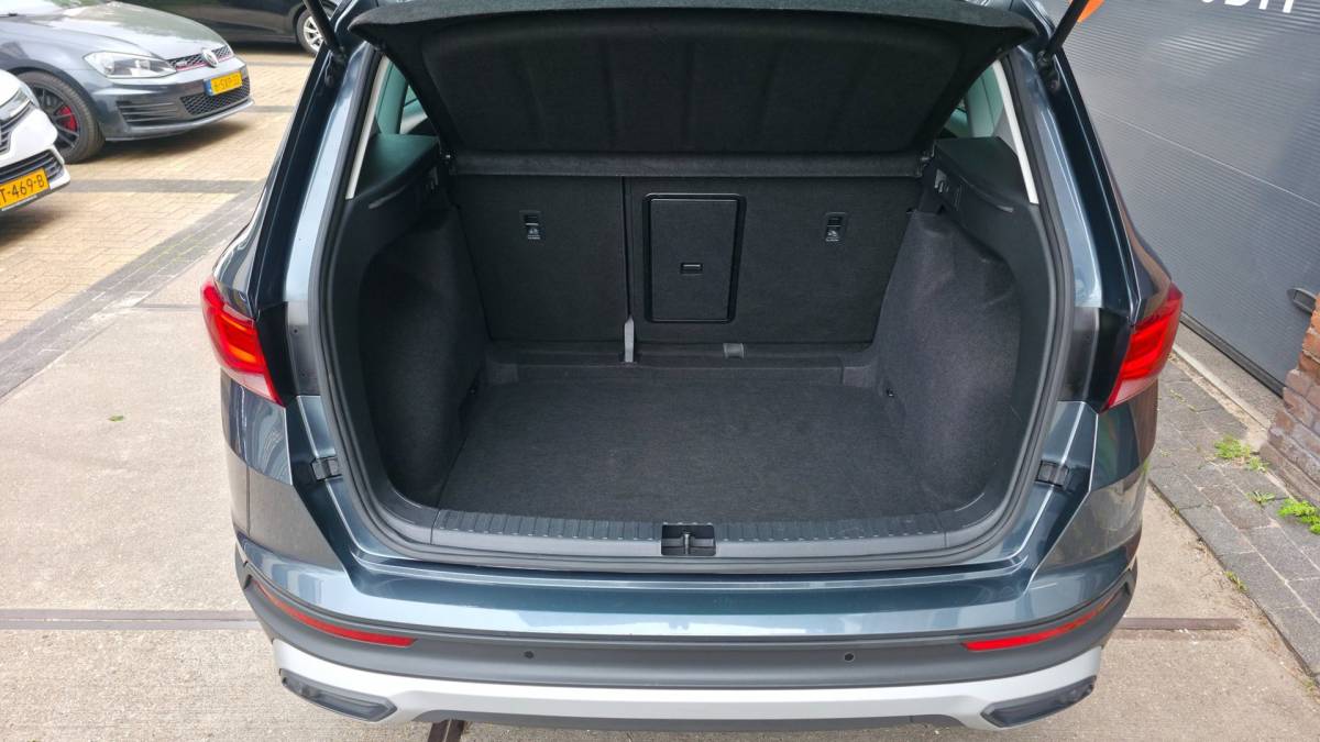SEAT Ateca Seat Ateca 1.5 TSI Style Business Intense l Trekhaak l carplay