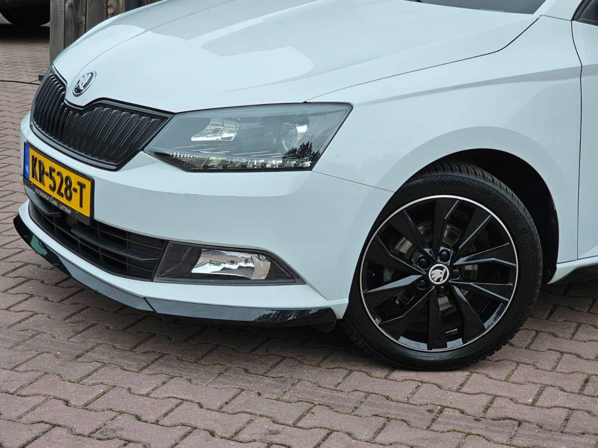 Škoda Fabia ŠKODA Fabia Combi 1.2 TSI Monte Carlo | Pano | Navi | PDC achter | Cruise | All-seasons | Sound pakket | Sunset |