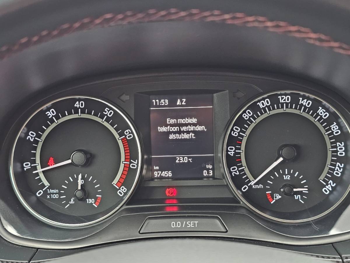 Škoda Fabia ŠKODA Fabia Combi 1.2 TSI Monte Carlo | Pano | Navi | PDC achter | Cruise | All-seasons | Sound pakket | Sunset |