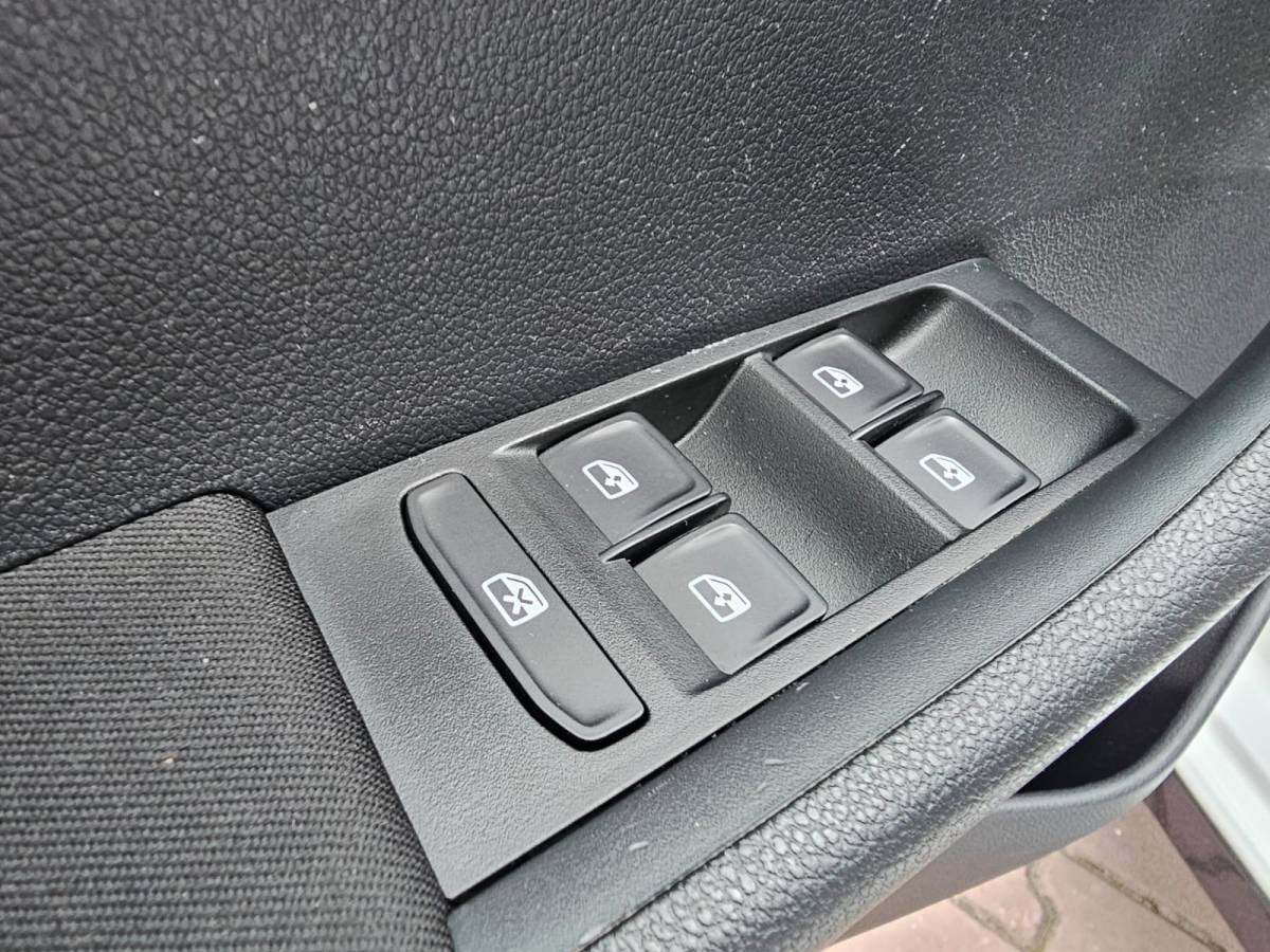 Škoda Fabia ŠKODA Fabia Combi 1.2 TSI Monte Carlo | Pano | Navi | PDC achter | Cruise | All-seasons | Sound pakket | Sunset |