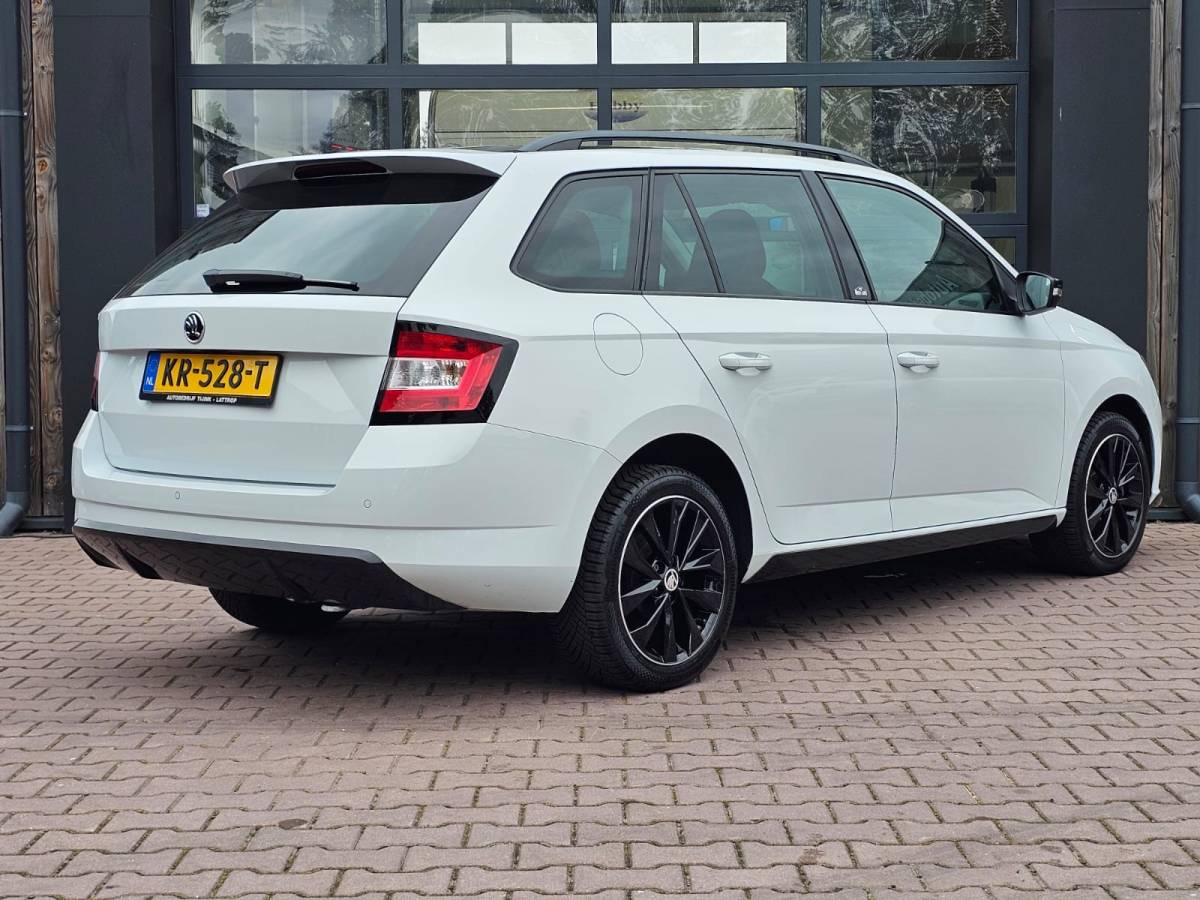 Škoda Fabia ŠKODA Fabia Combi 1.2 TSI Monte Carlo | Pano | Navi | PDC achter | Cruise | All-seasons | Sound pakket | Sunset |